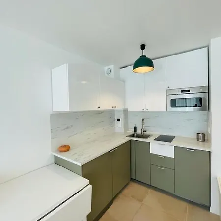 Appartamento Studio- Terrace On The Ground Floor-pool-golf-park