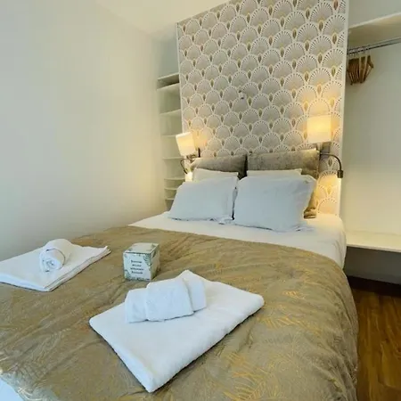 Studio- Terrace On The Ground Floor-pool-golf-park Appartamento